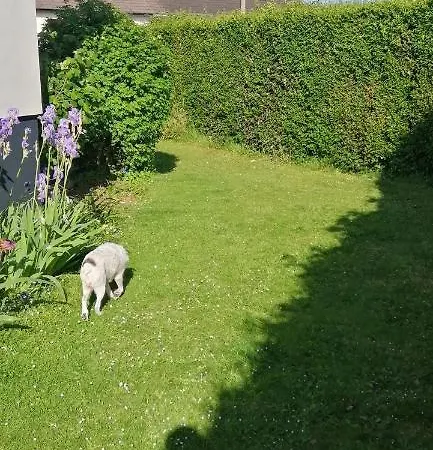 Le Jardin D'eden Privatunterkunft *